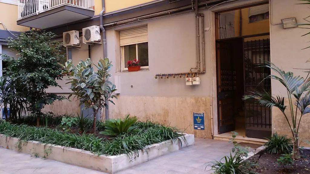 ** Bed & Breakfast B&B Casa Valeria Aeroporto di Catania Fontana Rossa Italia