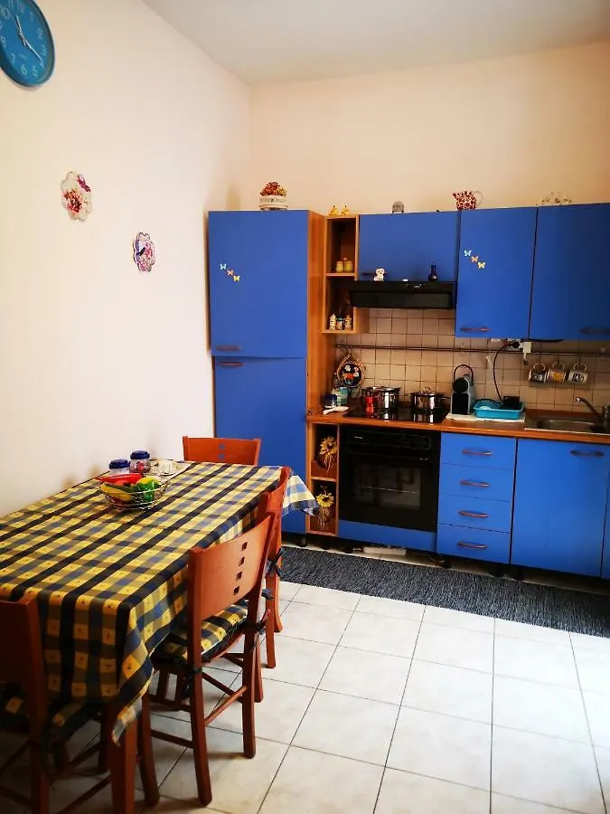 B&B Casa Valeria Aeroporto di Catania Fontana Rossa 2*,
